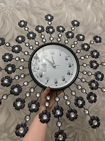 bahali saatlar: Divar saatları — 1