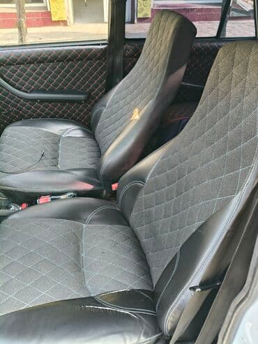 evakuator turbo.az: VAZ 2107, ağ rəng, AZ dövlət nömrə nişanı 99-LH-487. Xüsusiyyətlər: - — 7