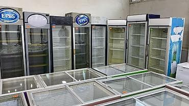 Dərin dondurucular: Komersiya soyuducu və dondurucu vitrinlər - Mağaza, kafe, restoran — 1