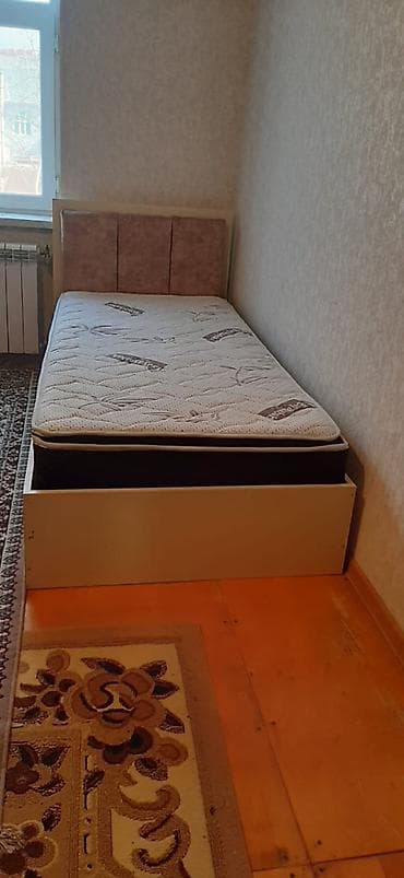 iwlenmiw mebel: İşlənmiş, Təknəfərlik çarpayı, Bazasız, Matras ilə, Siyirməsiz, Azərbaycan — 3