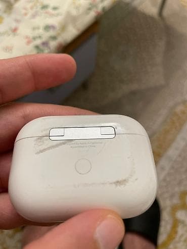 Məhsul: Apple AirPods Pro (A2190) şarj qutusu (1ci nəsil Pro seriası) — 2