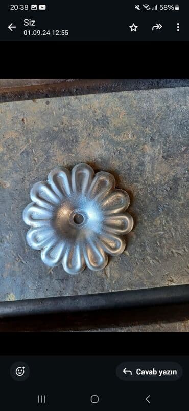 28 maya aid şəkil çəkmək: Məhəccər bəzəyi, Dəmir — 4