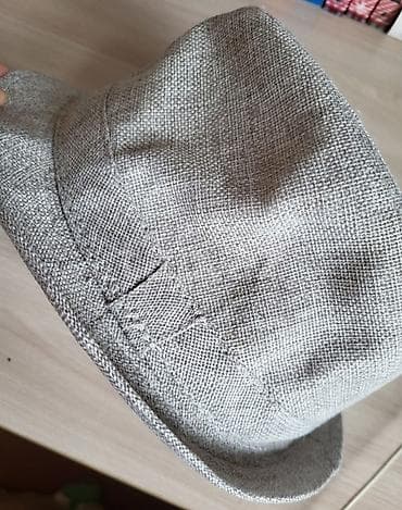 papaq şəkilləri: Boz rəngli fedora tipli şlyapa - Material: nazik, nəfəs alan toxunma — 3