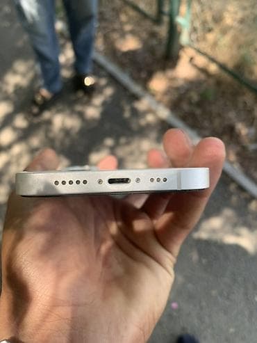 ıphone 16 e: IPhone 13, 128 GB, Gümüşü — 6