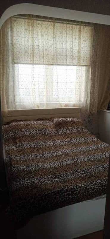 qurtuluş 93 kiraye evler tap az: Mənzil kirayə verilir. Hövsan qəsəbəsində astanovkaya yaxın 2 — 9