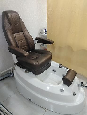 Gözəllik salonu avadanlıqları dəsti - Manikür masası: Krem rəngli — 7