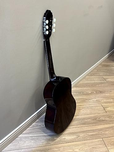 klasik gitara: Valencia CG10 klassik akustik gitara satılır. Gitara yaxşı — 2