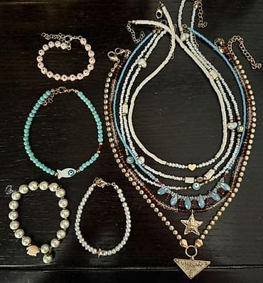 versace qolbag: Her qolbaq: 5 manat
her boyunbağı: 10 manat — 1