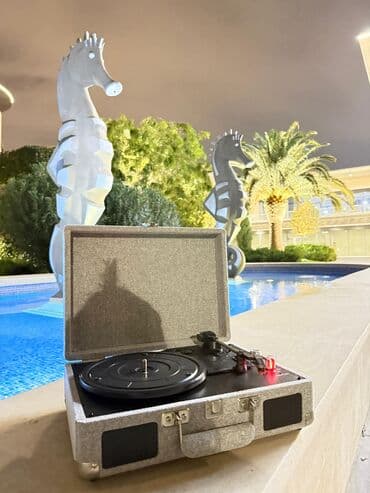 виниловый проигрыватель баку: Qrammafonlar Mehduddur!!! Çox gözəl Retro Qramafonlar və göz oxşuyan — 3