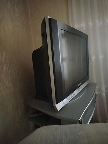 Smart TV bokslar: Televizor ekran 75 sm Samsung. TƏCİLİ SATİLİR. 25m. Altliq ilə 30 — 2