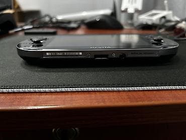 barter nintendo: Sony PS Vita ideal vəziyyətdədir. PCH (1006) Singapur & Honk Kong — 4