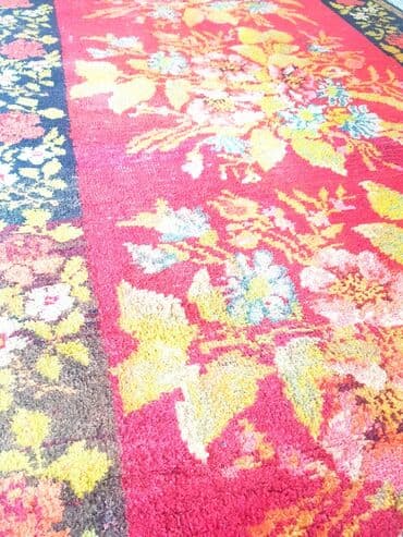 xalça toxuyan: Xalça — 2