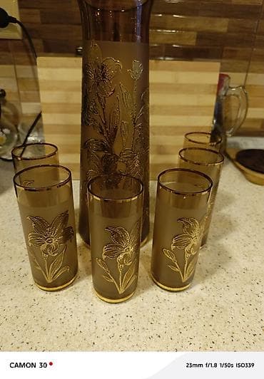 versace servis: Şüşə sürahi və stəkan dəsti - Tərkib: 1 ədəd sürahi + 6 ədəd yüksək — 3