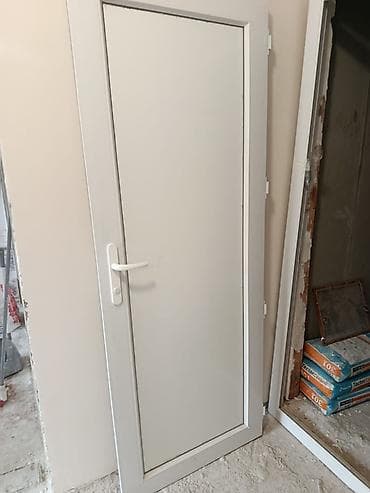 mozaika oyuncaq: Plastik qapi 200/83sm 60azn Keşle qes 2977 leli Plastik (PVC) qapı — 1