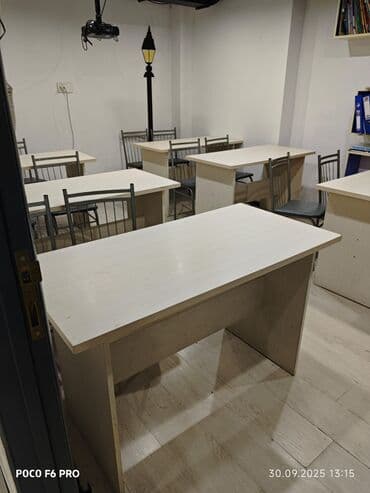 столы в стиле прованс: Б/у, Прямоугольный стол — 1