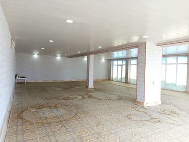 купить бак для воды: Geniş çoxfunksiyalı obyekt və həyət - İki mərtəbəli, hündür tavanlı — 12