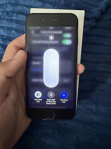 iphone 10 s: IPhone SE 2020, 64 GB, Qara, Barmaq izi — 10