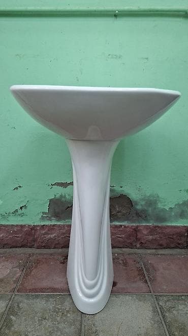 sireceken masin: Piyedestal lavabosu – ağ keramika - Material: parlaq şirəli keramika — 2