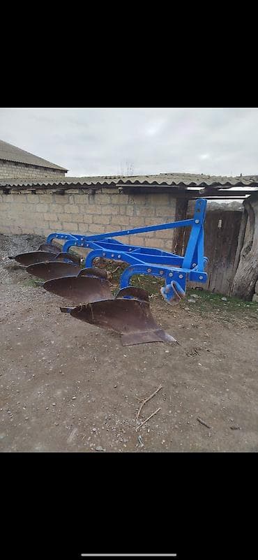 Salam Aleykum, ünlü kotan, başı çıxan adam bilirki qırmızı kotandan