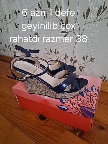 босоножка новый: Qadın ayaqqabıları – 4 fərqli model Şəkillərdə müxtəlif üslubda qadın — 2