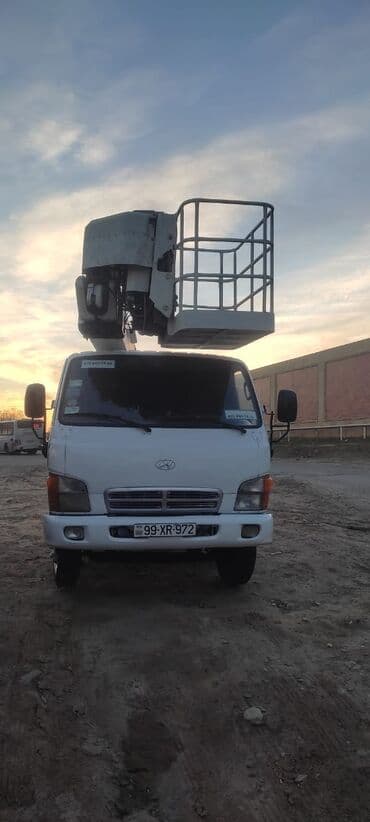 kənd təsərrufatı texnikalarının satışı: Avto sebet. tok sistem. üst matoru da var. kenardan idare etme pultu — 6