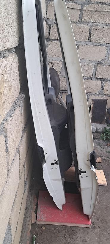 Yağlar və avtokimyəvi maddələr: Sol ön, Ford TRANSIT, 2003 il, ABŞ, Ünvandan götürmə, Ödənişli çatdırılma, Rayonlara çatdırılma — 2