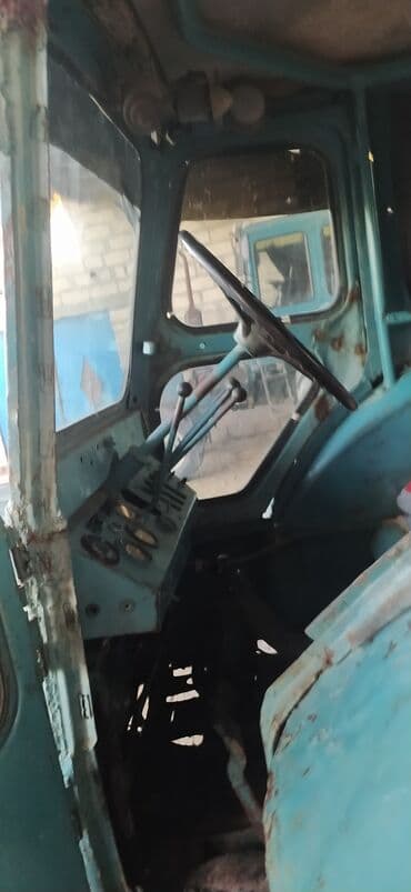 диски на авто бмв: Təqdim olunan mavi rəngli traktor kənd təsərrüfatı işləri üçün nəzərdə — 3