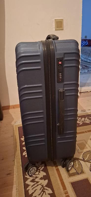 teleskoplar: HOSSONI sərt korpuslu böyük ölçülü səyahət çamadanı - Material: sərt — 2