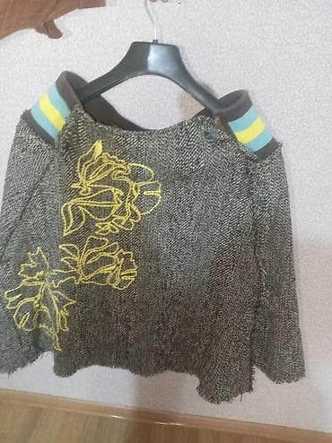 Qadın ətəyi - Rəng: Tünd boz melanj - Material: Yumşaq, toxuma parça -