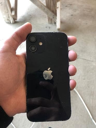 iphone se: IPhone 12 mini, 64 GB, Qara, Face ID — 4