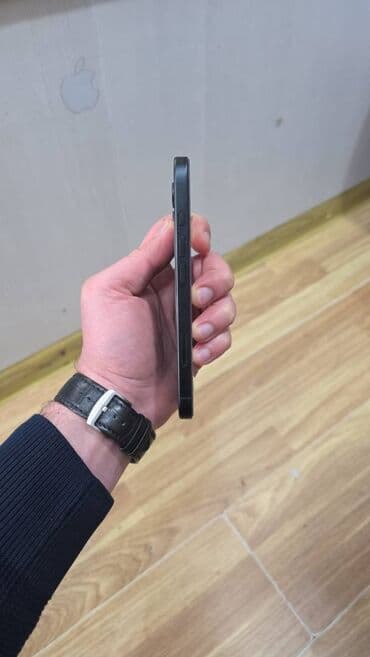ikinci el iphone 16 plus: IPhone 16, 128 GB, Qara, Barmaq izi, Face ID — 3