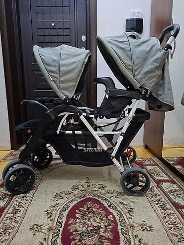 Uşaq geyimi və ayaqqabıları: Əkizlər üçün araba — 1