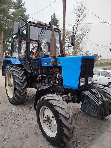 Belarus 821 modeli, kənd təsərrüfatı işləri üçün nəzərdə tutulmuş