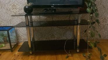 Продукты питания: Прямой ТВ стенд, С полками, Стеклянный — 2