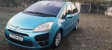 star c4: Citroën C4 Picasso – mavi rəngli kompakt MPV Xüsusiyyətlər: - Kuzov — 9