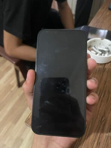 iphone dubai version: IPhone 13, Qara, Face ID — 2