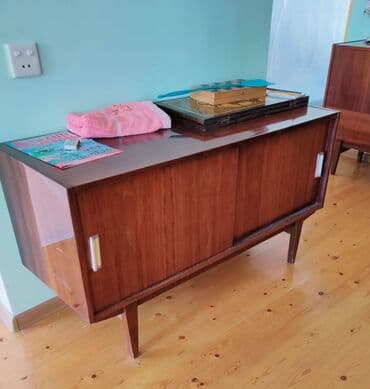 где купить старую мебель: Srochno! Tumba 100 man gabariti 121*45*67 Sostoyanie ochen — 2