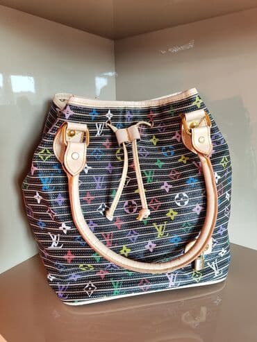 ikinci el apple watch: Fransanındır, Louis Vuitton firması, çox az istifadə olunub, içərsində — 4