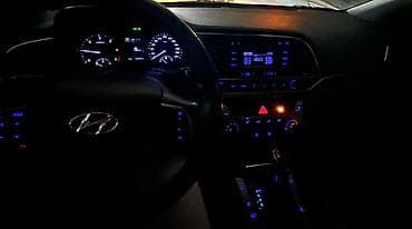 raf masin: Hyundai Avante: 1.6 l | 2017 il Sedan — 9