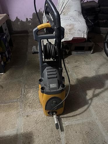 Yüksək təzyiqli yuyucu aparat - Elektriklə işləyən, təkərli korpus –