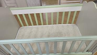 intex matras: Uşaq beşiyi və döşək - Rəng: açıq yaşıl və ağ tonlarda - Material — 1