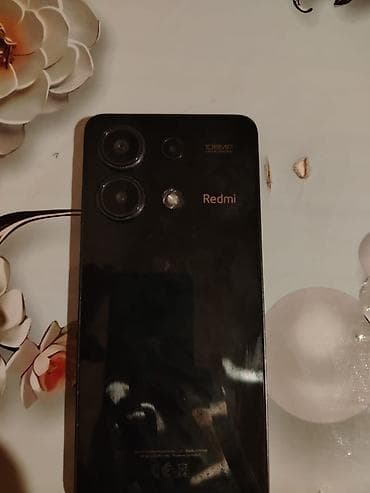 ucuz telefonlar ayfon: Redmi 13 . 128 yaddaş. smartfon . İdeal vəziyyətdədir. 2. 3 — 5