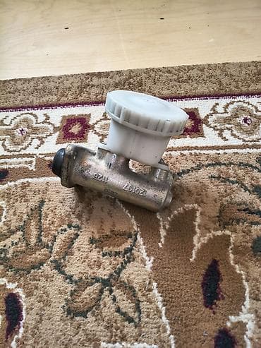 vaz zapcasti: Avtomobil üçün əsas əyləc silindri (master brake cylinder) - — 1