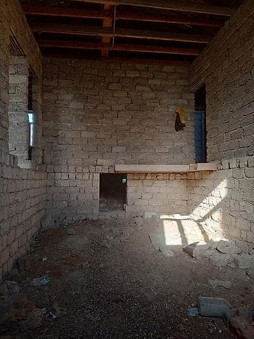 ev masazir: Salam binede leletepe yolunda 4sotun içinde 2mertebe ev satilir — 10