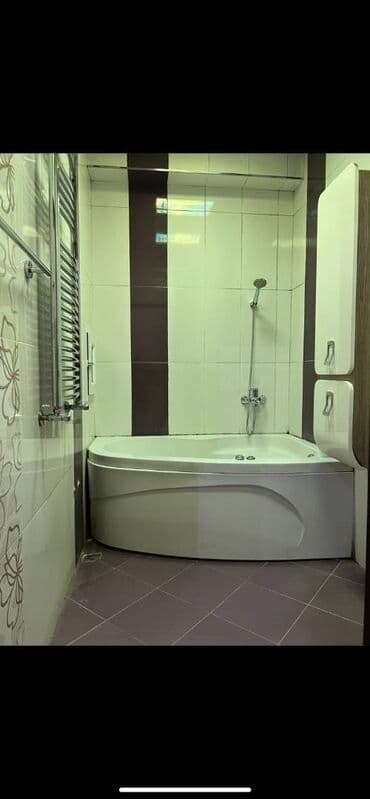 maştağa kiraye: Binəqədi rayonu 9-cu mikrarayonda 17 mertebeli binanın 8-ci — 19