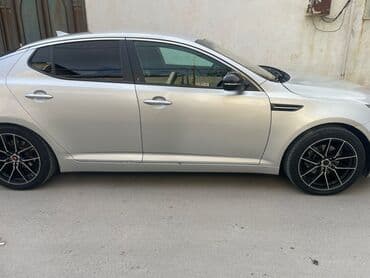 kia sorenta: Kia Optima sedan – gümüşü rəngdə, şıq və idman ruhlu komplektasiya — 4