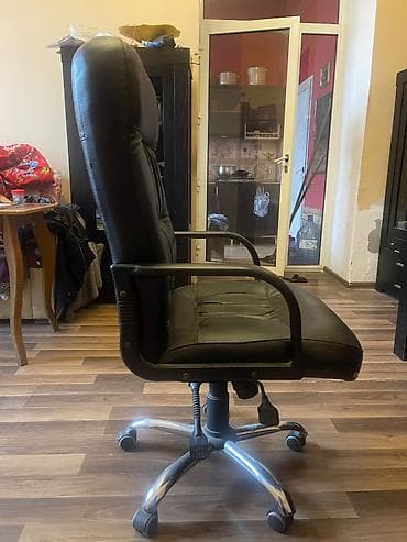 ev ucun mebel: İşlənmiş, Kreslo, Dəri, Kredit yoxdur, Çatdırılma yoxdur — 2