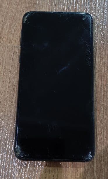 Samsung Galaxy S10e, 128 GB, rəng - Qara, Qırıq, Sensor, Barmaq izi