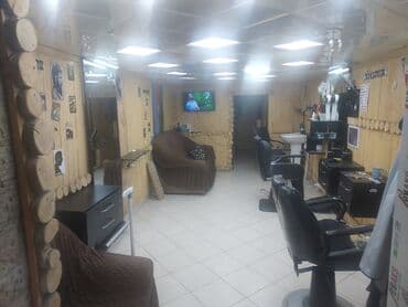 fen turbo: Kişi salonu – tam təchizatlı işlək bərbərxana interyeri - Taxta — 2