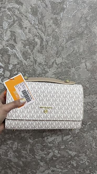 Çiyin çantası, Michael Kors, Yeni